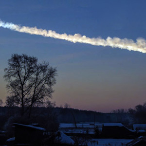 Дымовой след от Челябинского метеорита, нанёсшего вред на территории Урала 13 февраля 2013 г.
