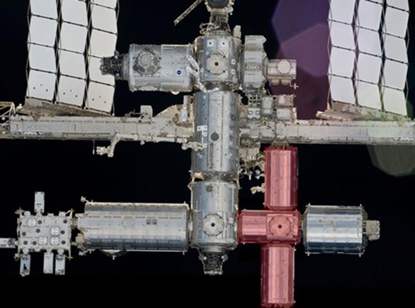 Новый узловой модуль предоставляет возможность существенно оптимизировать операции МКС (нижний ракурс космической станции)