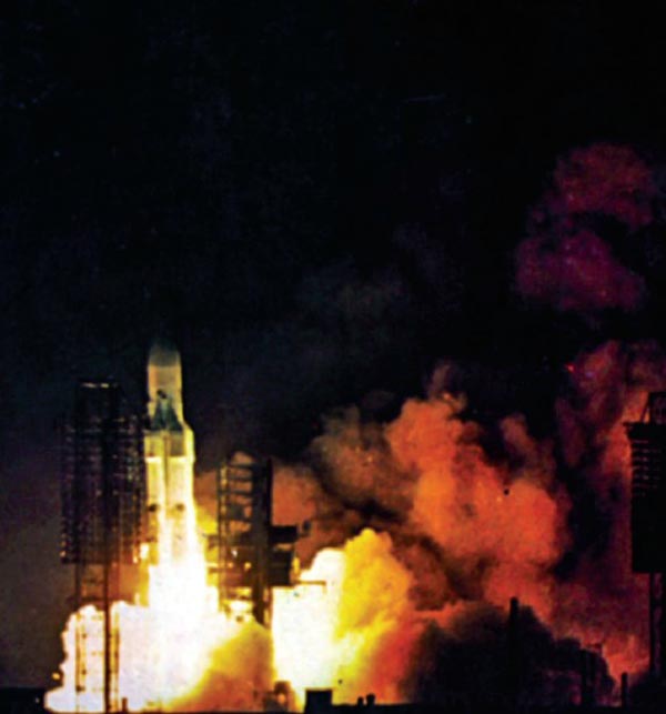 15 мая 1987 года в 21 час 30 минут московско-го времени с космодрома Байконур осуществлен первый пуск универсальной РН «Энергия»