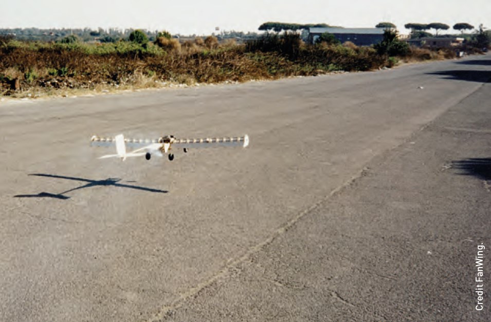 Первый полет первой модели FanWing