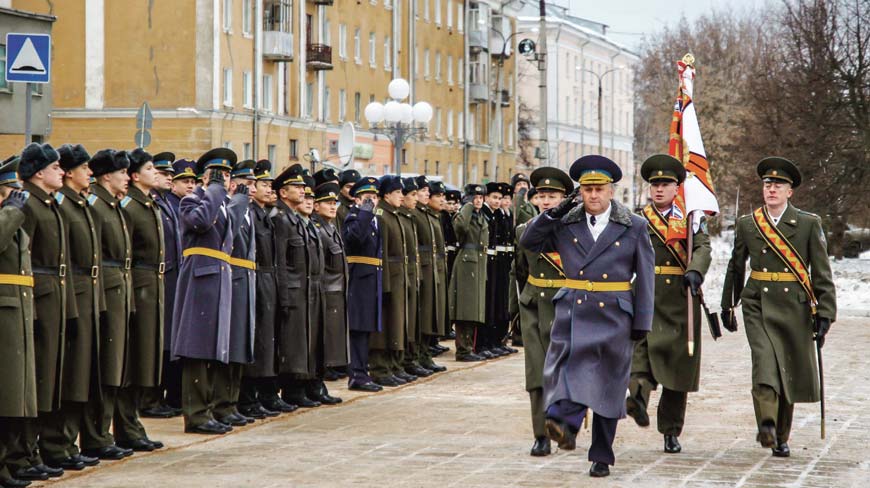 Парад в честь 75-летия освобождения города Калинина (Твери) от немецко-фашистских захватчиков